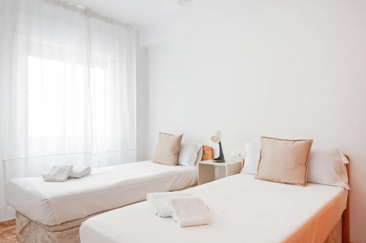 מאלגה Stay U-Nique Apartment Ayala 0*,
